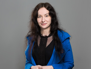 dr Angelika Funek